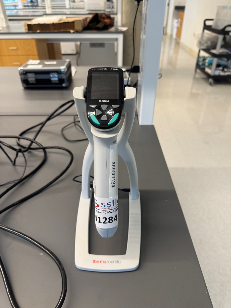 Image of Thermo E1-ClipTip Multichannel Electronic Pipette